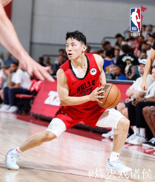 FIBA官方发布河村勇辉集锦，1米72亚洲控卫展现突破三分传球